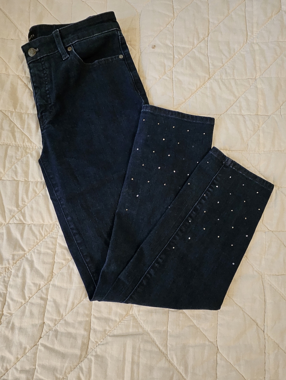 Talbots Slim Ankle Jeans with Rhinestone Detailed legs Size 6